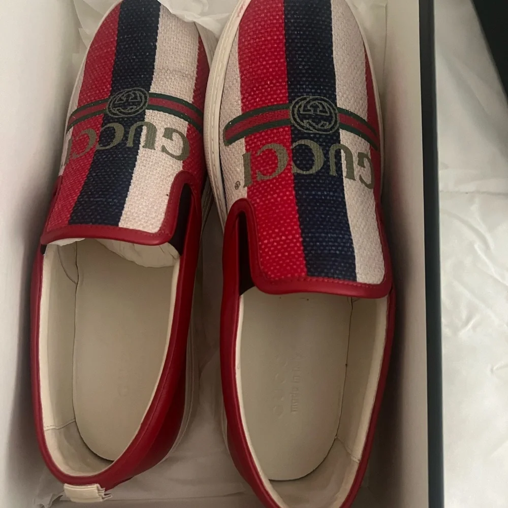 Gucci - Picture 3 of 3